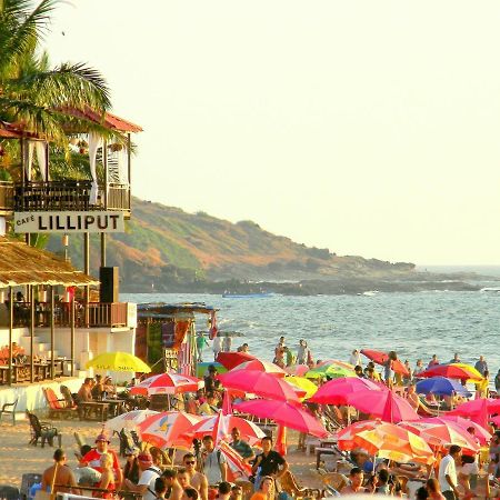 4Bhk Sparkling Apartment Near Beach Pool & Bar 2Bhkx2 Vagator Buitenkant foto