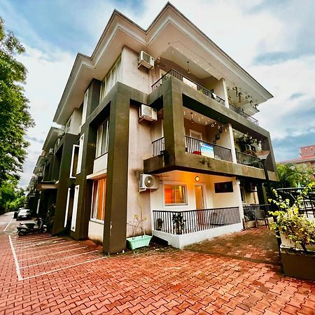 4Bhk Sparkling Apartment Near Beach Pool & Bar 2Bhkx2 Vagator Buitenkant foto