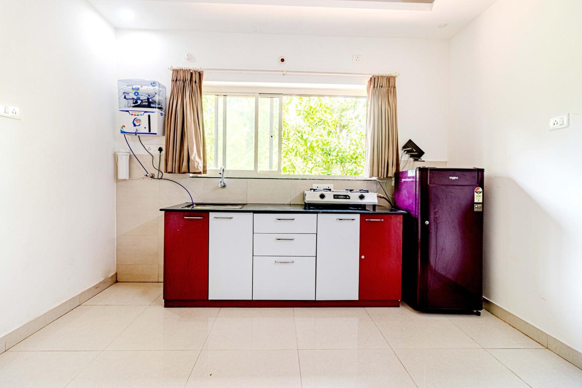 4Bhk Sparkling Apartment Near Beach Pool & Bar 2Bhkx2 Vagator Buitenkant foto