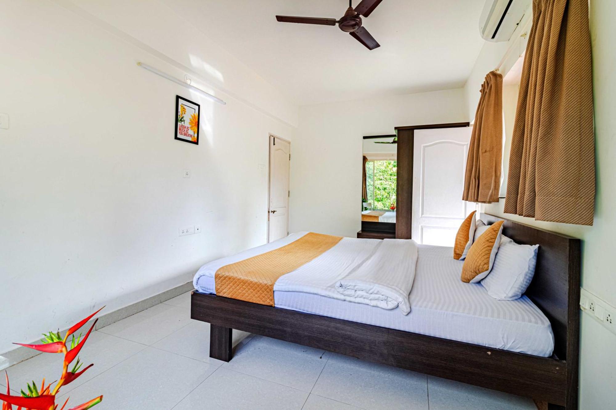 4Bhk Sparkling Apartment Near Beach Pool & Bar 2Bhkx2 Vagator Buitenkant foto