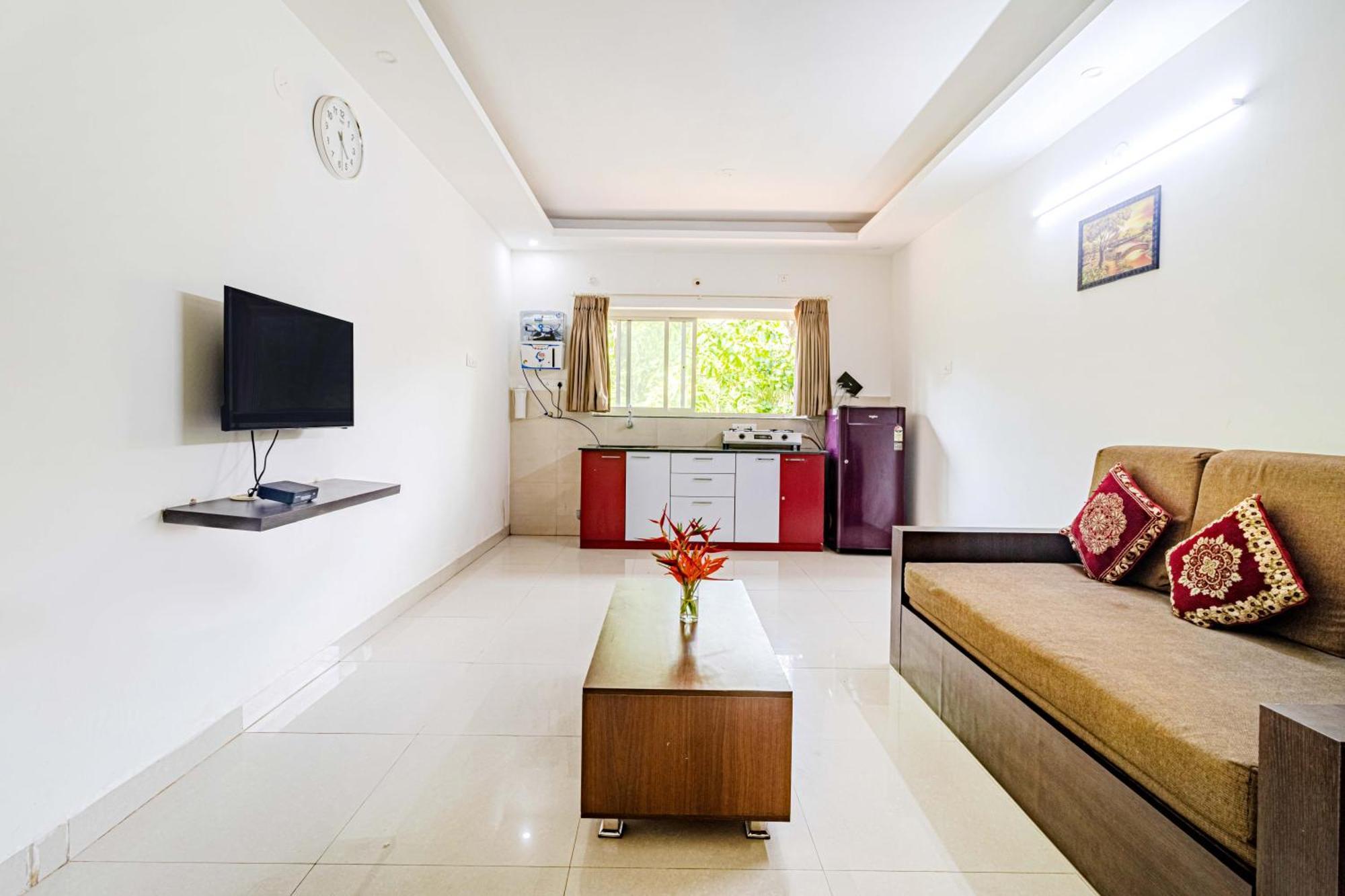 4Bhk Sparkling Apartment Near Beach Pool & Bar 2Bhkx2 Vagator Buitenkant foto