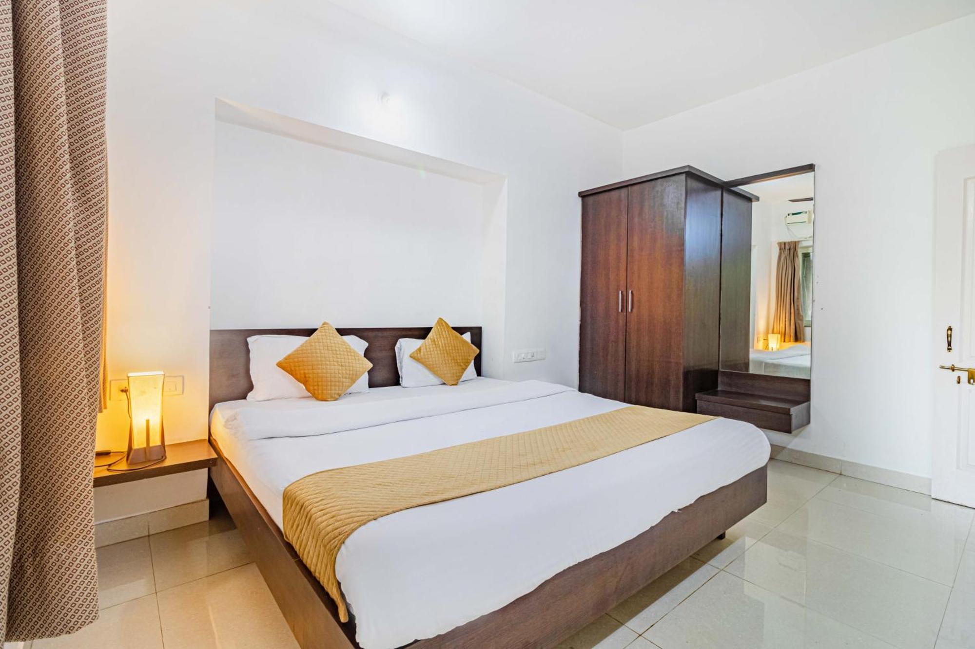 4Bhk Sparkling Apartment Near Beach Pool & Bar 2Bhkx2 Vagator Buitenkant foto