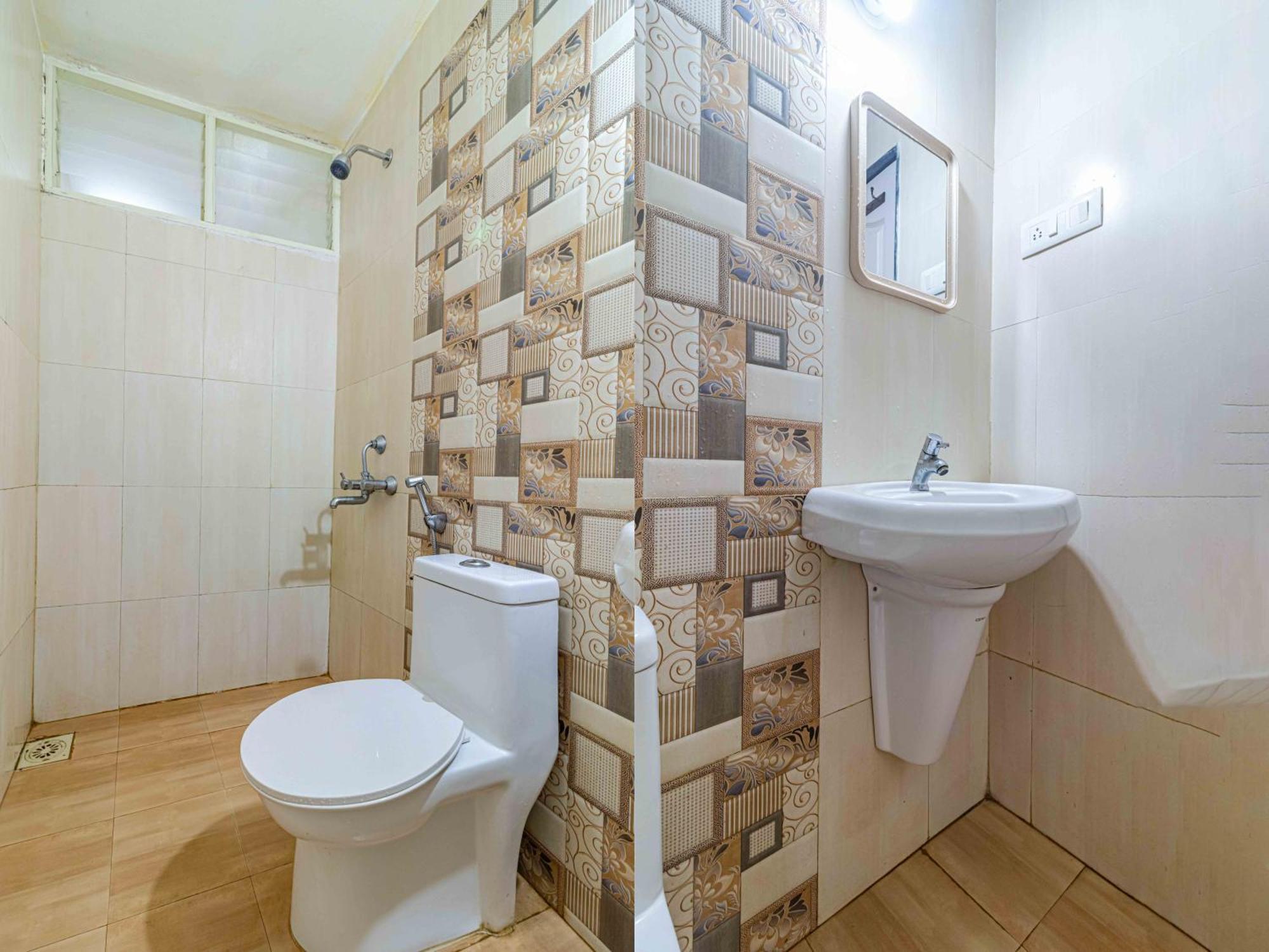 4Bhk Sparkling Apartment Near Beach Pool & Bar 2Bhkx2 Vagator Buitenkant foto